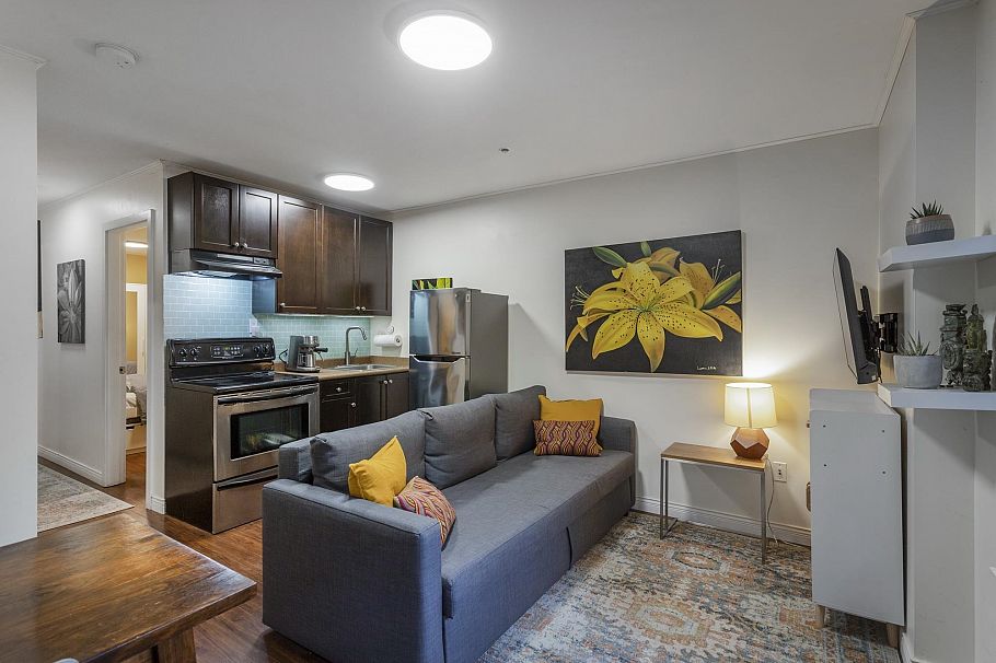 1743 Frances Street Vancouver, BC - 34