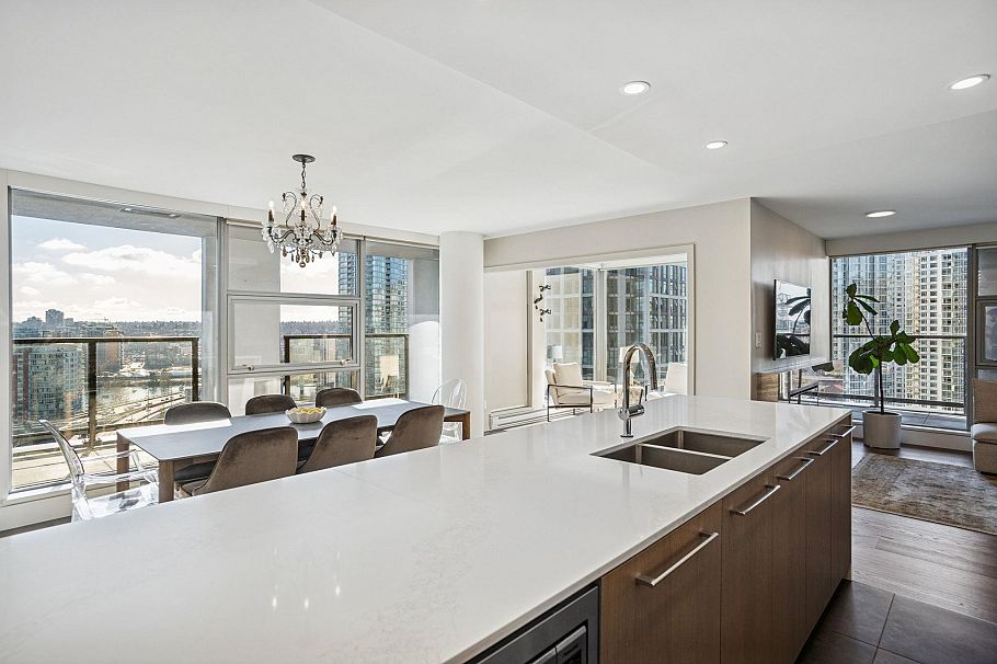 1903 989 Beatty Street Vancouver, BC - 19