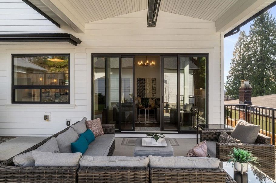 338 W 24th Street North Vancouver, BC - 17