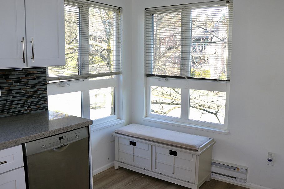 403 106 W Kings Road North Vancouver, BC - 7