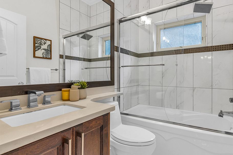 6387 Prince Albert Street Vancouver, BC - 11