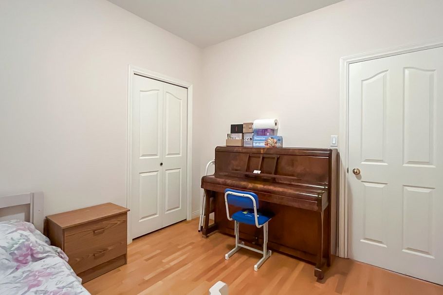 2802 E 45th Avenue Vancouver, BC - 13