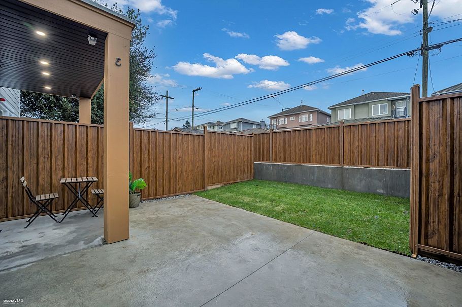 4 1577 E 58th Avenue Vancouver, BC - 23