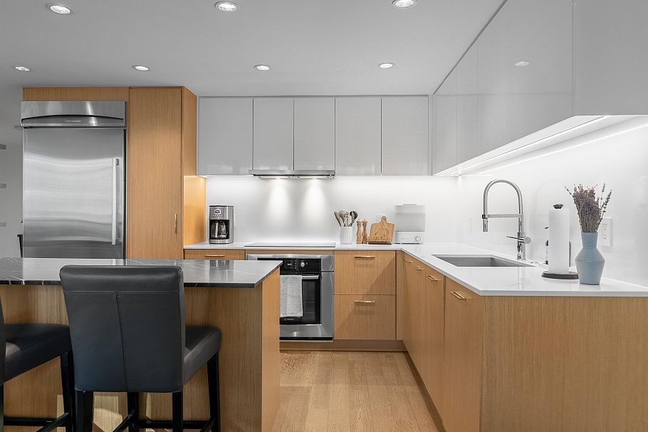 402 738 Broughton Street Vancouver, BC - 6