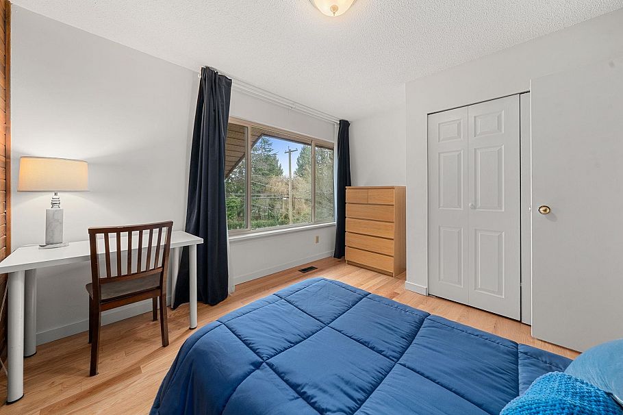 667 Fairway Drive North Vancouver, BC - 17