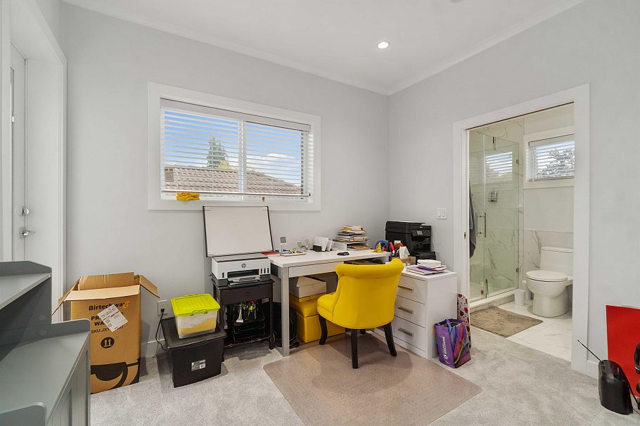 2575 & 2577 Parker Street Vancouver, BC - 6