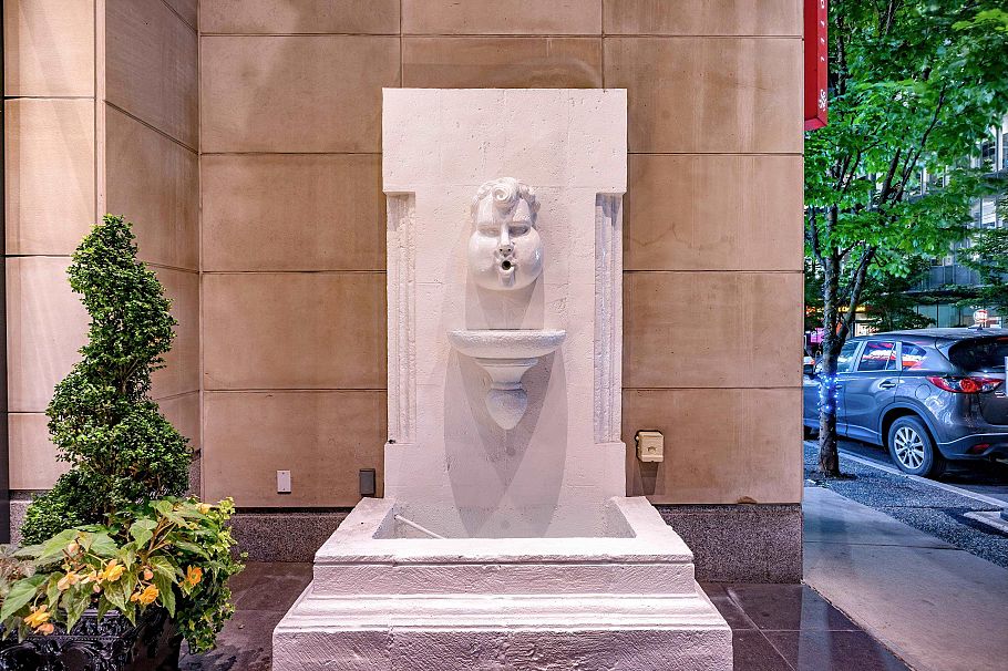 2005 788 Richards Street Vancouver, BC - 4