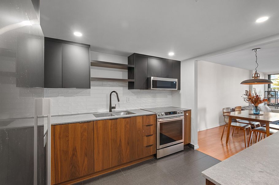 301 2201 Pine Street Vancouver, BC - 13