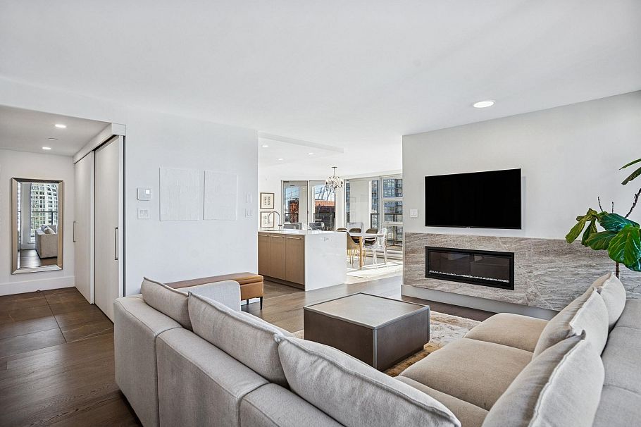 1903 989 Beatty Street Vancouver, BC - 5