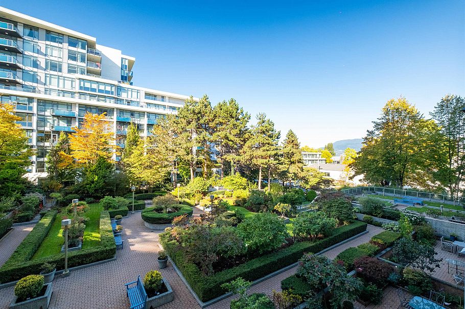 301 2201 Pine Street Vancouver, BC - 8