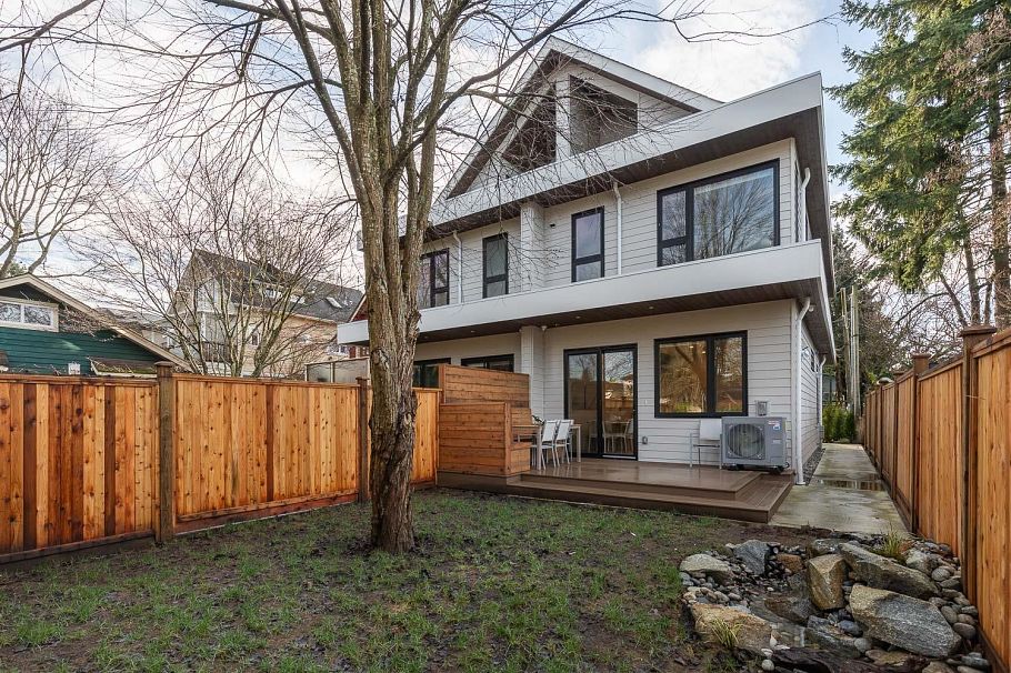 1 7 E 23rd Avenue Vancouver, BC - 22