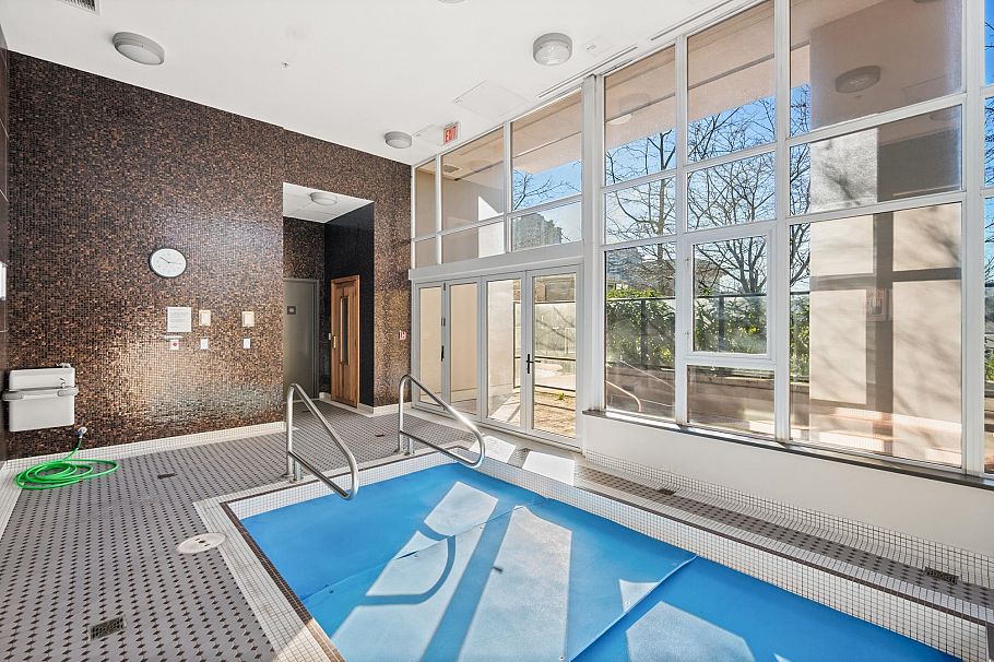 2006 2077 Rosser Avenue Burnaby, BC - 33