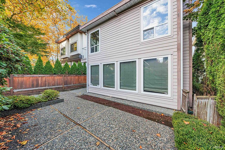 3191 W 23rd Avenue Vancouver, BC - 34