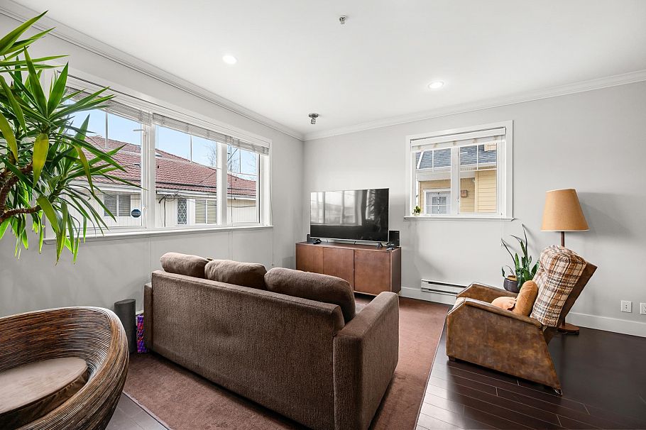 1407 E 28th Avenue Vancouver, BC - 12