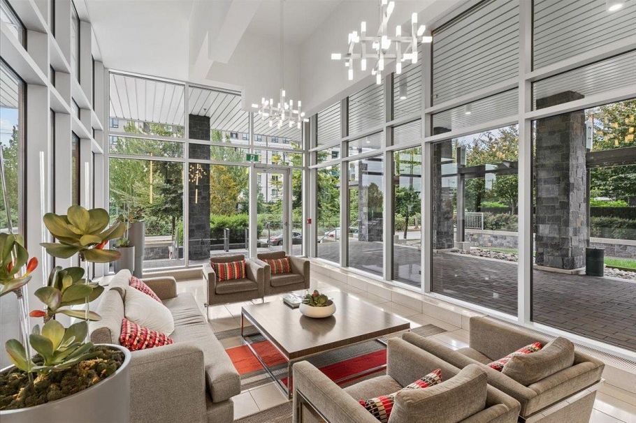 1106 3281 E Kent Avenue North Vancouver, BC - 4