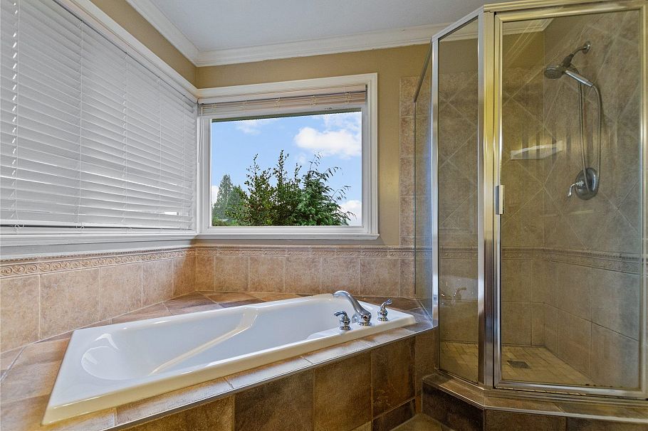 3782 Lonsdale Avenue North Vancouver, BC - 13