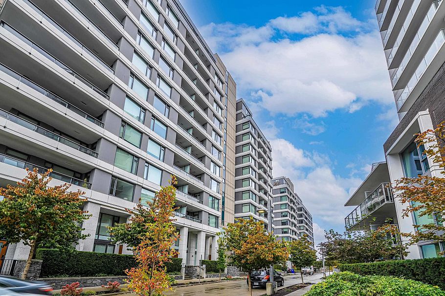 404 1688 Pullman Porter Street Vancouver, BC - 2