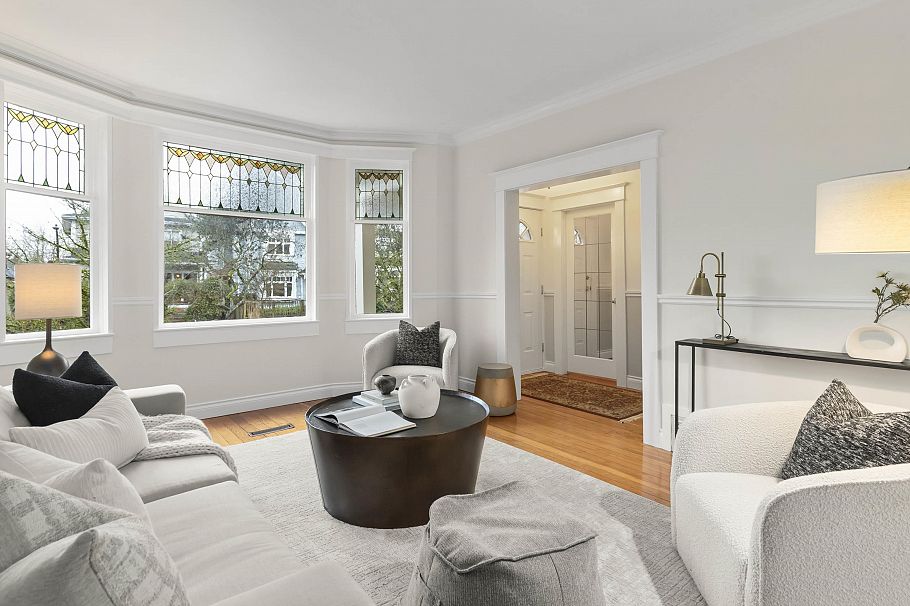 829 E 14th Avenue Vancouver, BC - 5