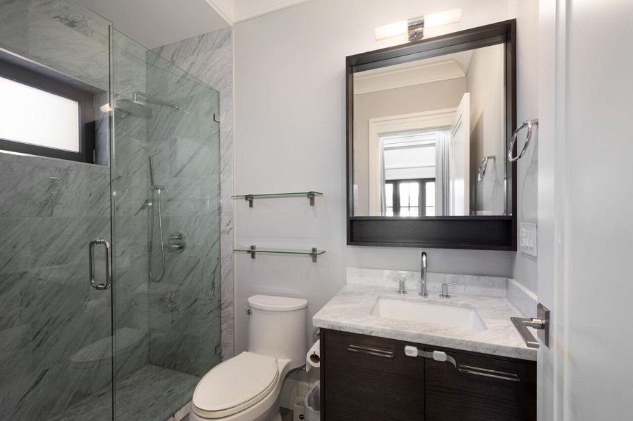 3739 W 24th Avenue Vancouver, BC - 35