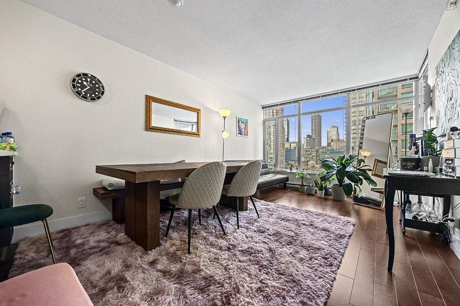 1502 888 Homer Street Vancouver, BC - 2