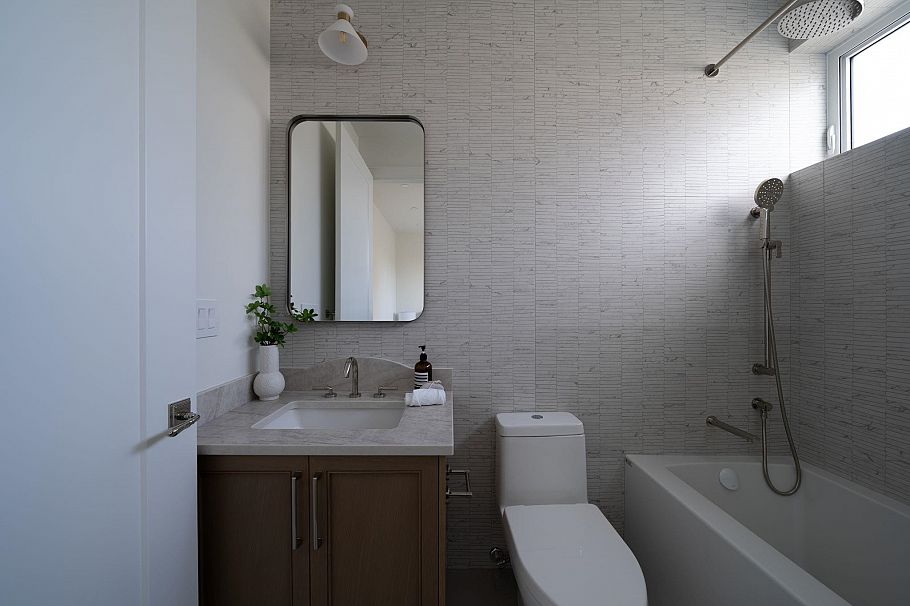 2 864 E 16th Avenue Vancouver, BC - 19