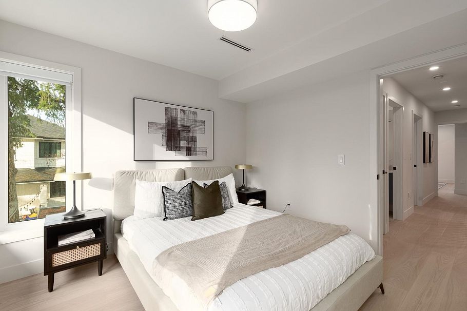 1 7 E 23rd Avenue Vancouver, BC - 14