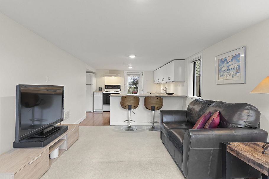 829 E 14th Avenue Vancouver, BC - 30