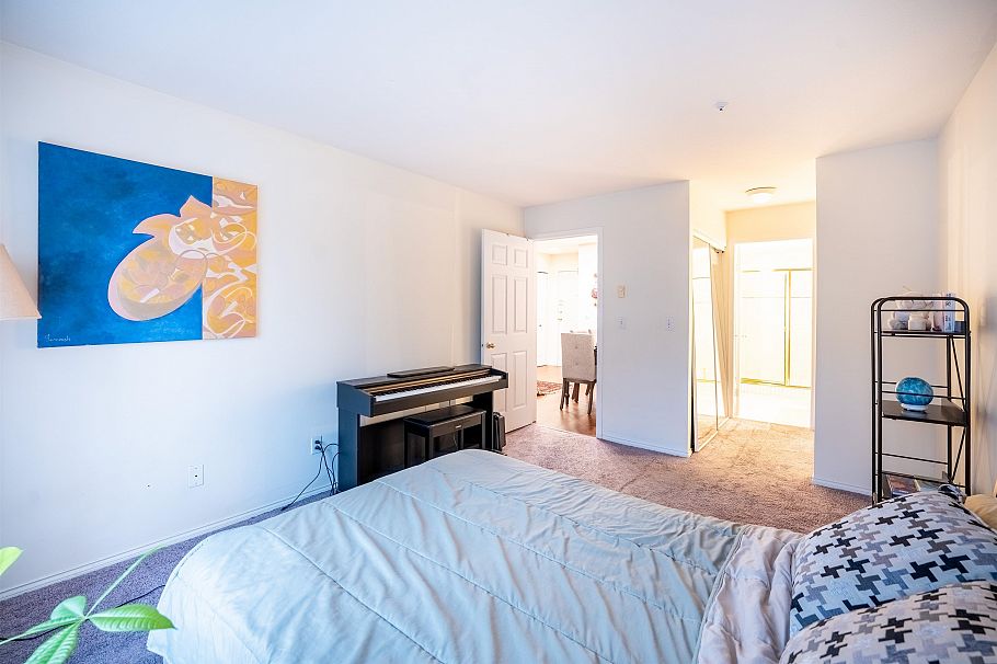 207 128 W 8th Street North Vancouver, BC - 16