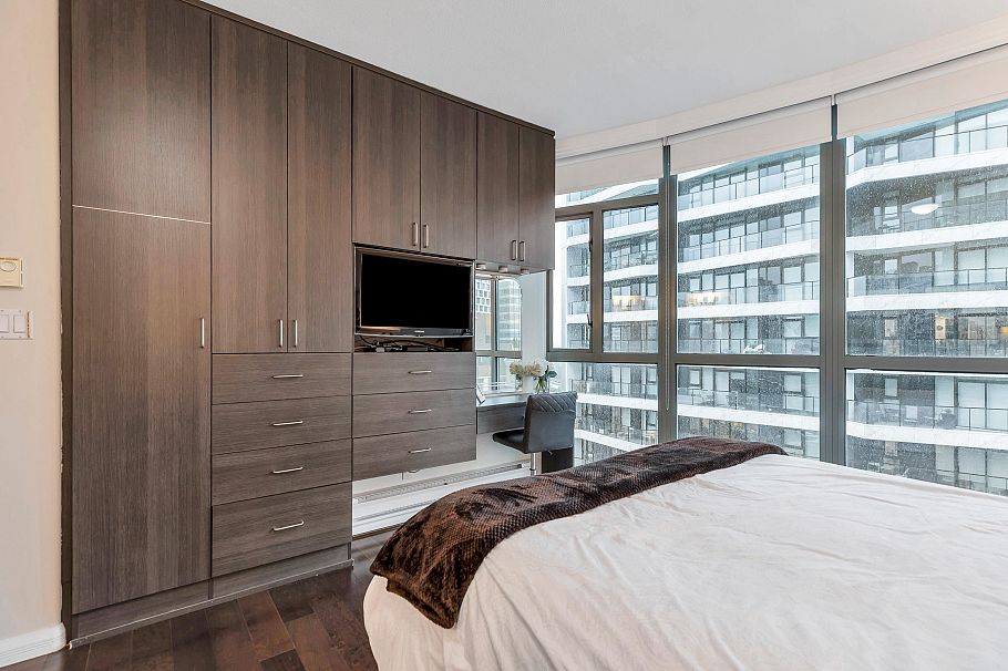 1306 1383 Howe Street Vancouver, BC - 17