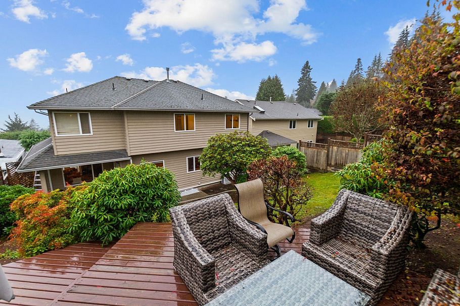 3782 Lonsdale Avenue North Vancouver, BC - 25
