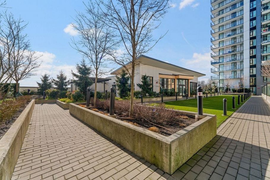 1308 1471 Hunter Street North Vancouver, BC - 25