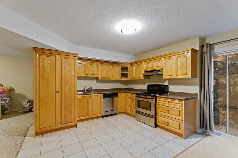 3782 Lonsdale Avenue North Vancouver, BC - 19