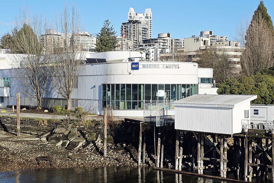 JNW33 415 W Esplanade North Vancouver, BC - 21