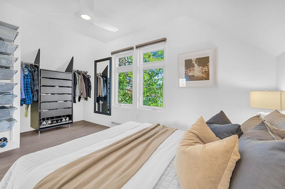 4379 Welwyn Street Vancouver, BC - 15