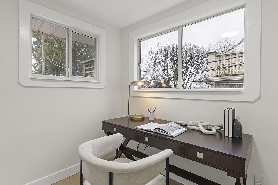 829 E 14th Avenue Vancouver, BC - 12