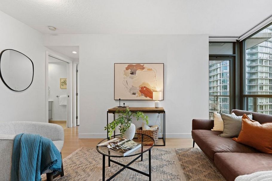 1106 1308 Hornby Street Vancouver, BC - 7