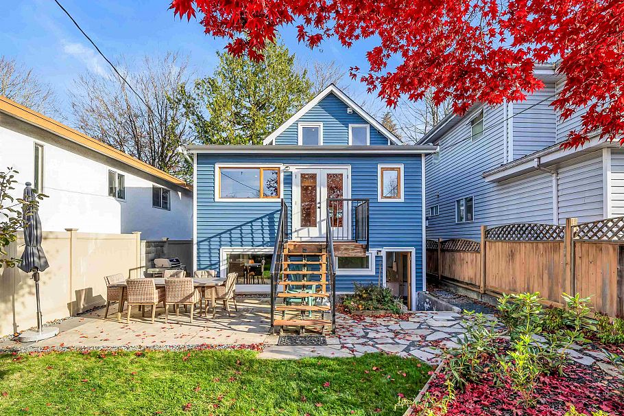 4379 Welwyn Street Vancouver, BC - 11