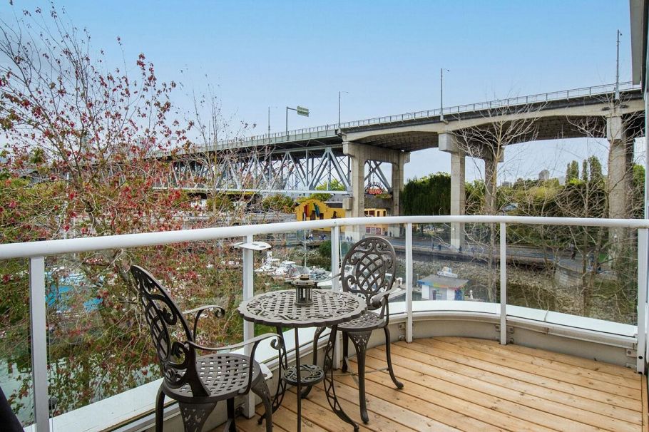 404 1502 Island Park Walk Vancouver, BC - 25