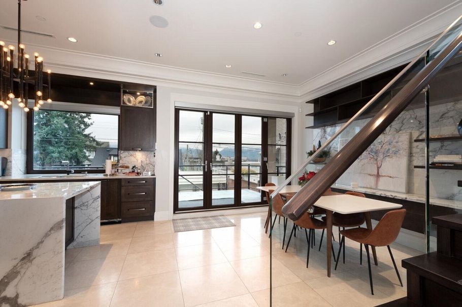 3739 W 24th Avenue Vancouver, BC - 14