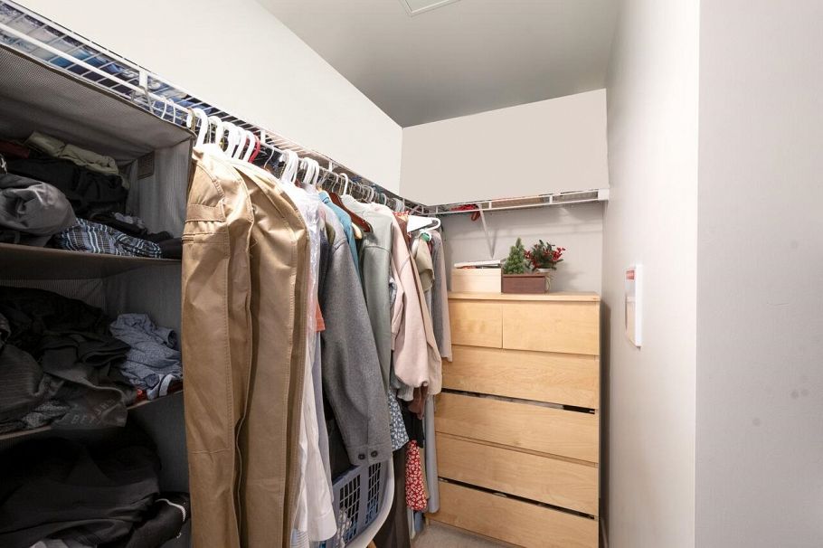 214 2651 Library Lane North Vancouver, BC - 24