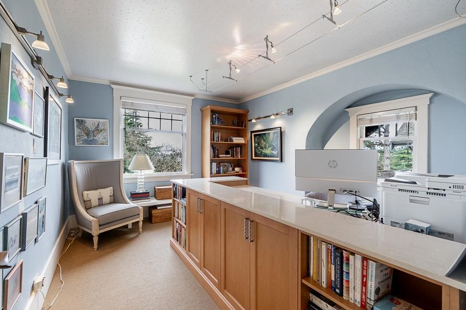 1986 W 36th Avenue Vancouver, BC - 17