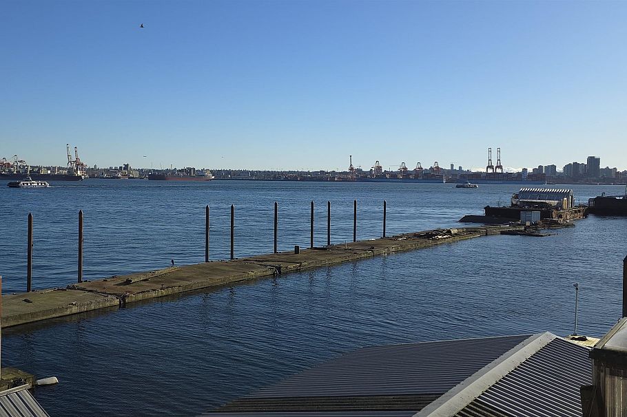 JNW33 415 W Esplanade North Vancouver, BC - 19