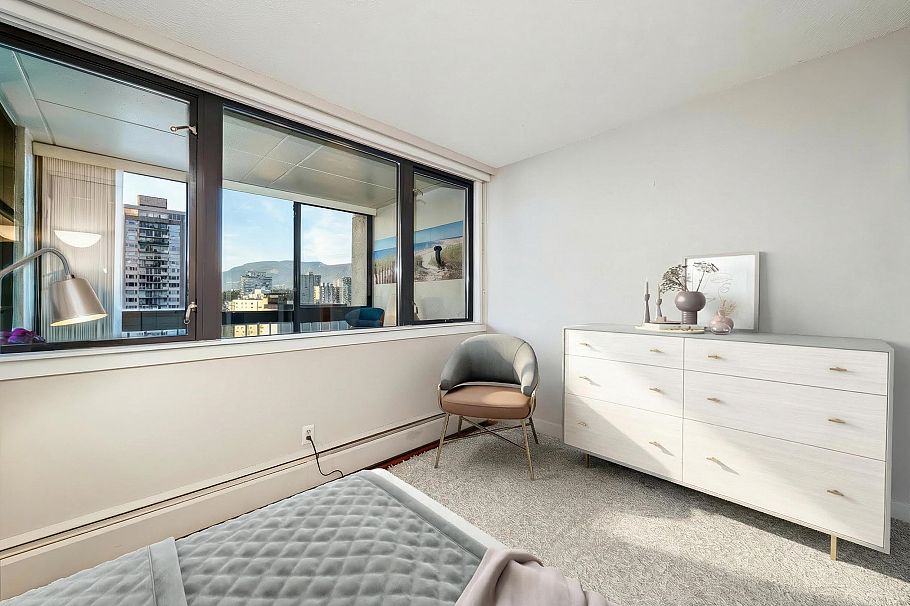 1501 1740 Comox Street Vancouver, BC - 22