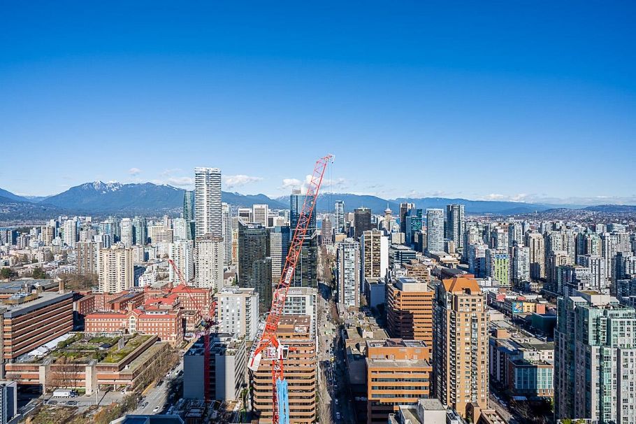 4605 1289 Hornby Street Vancouver, BC - 32