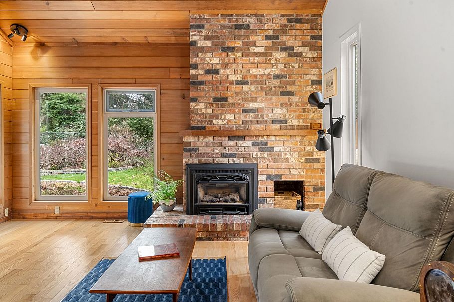 667 Fairway Drive North Vancouver, BC - 4