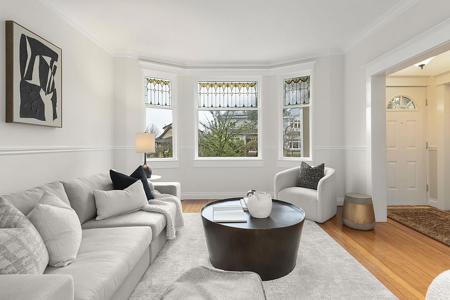 829 E 14th Avenue Vancouver, BC - 4