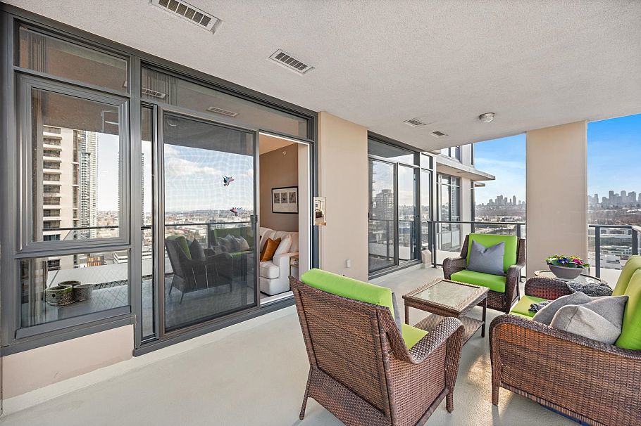 2006 2077 Rosser Avenue Burnaby, BC - 24