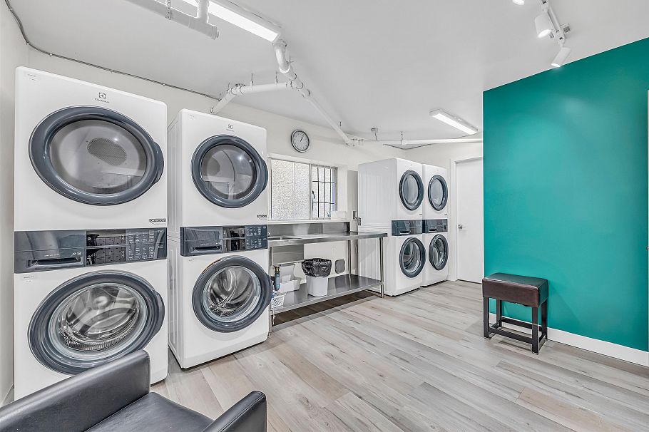 204 1050 Chilco Street Vancouver, BC - 12