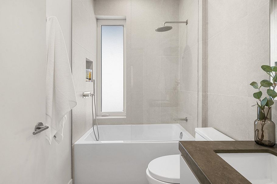 1 638 E 46th Avenue Vancouver, BC - 26