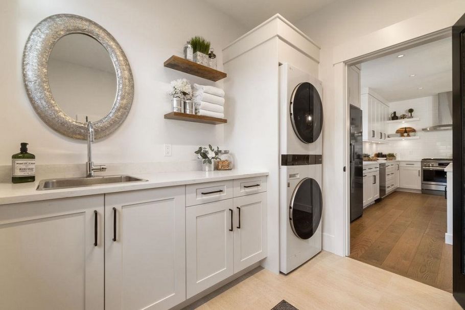 338 W 24th Street North Vancouver, BC - 14